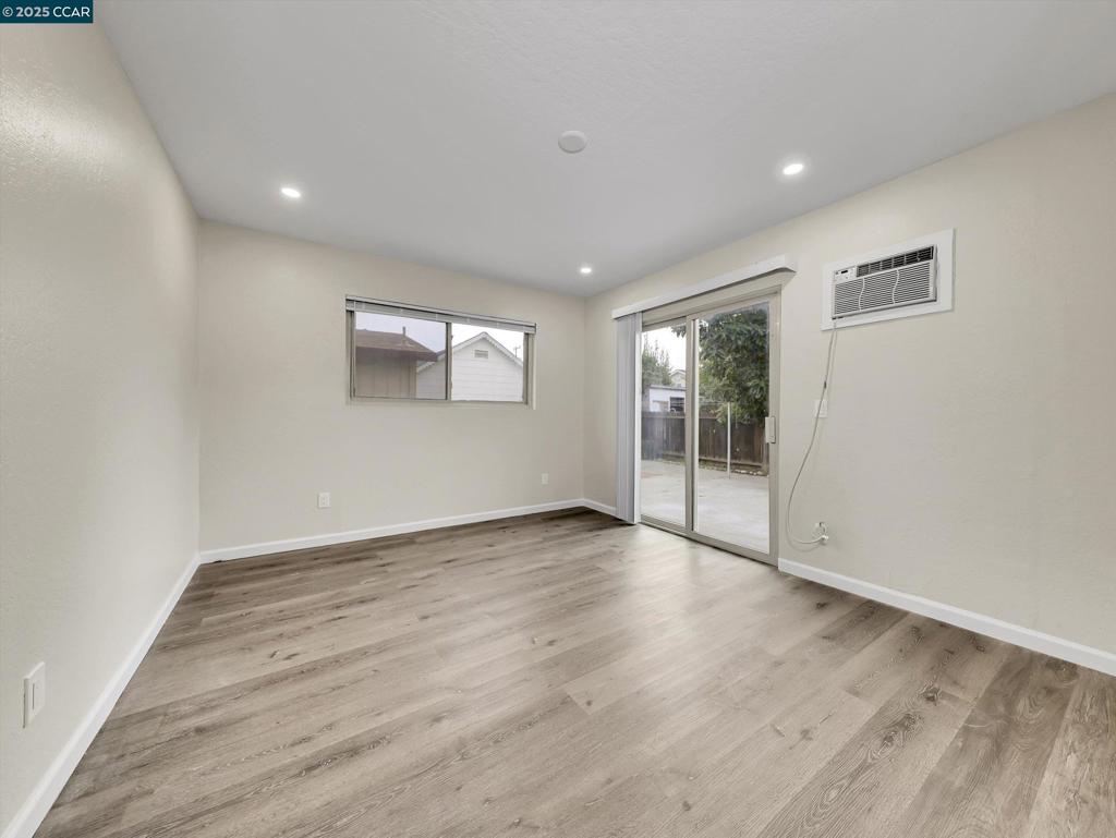 PITTSBURG - Residential