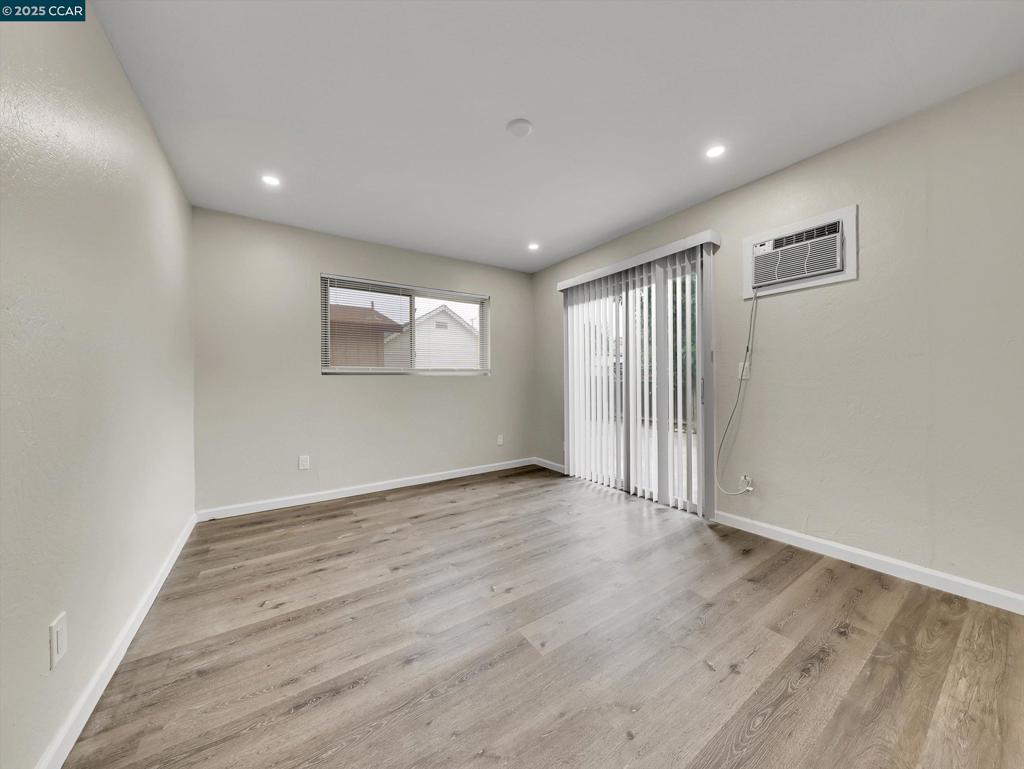 PITTSBURG - Residential