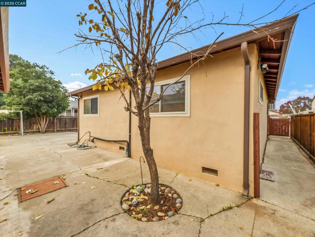 PITTSBURG - Residential