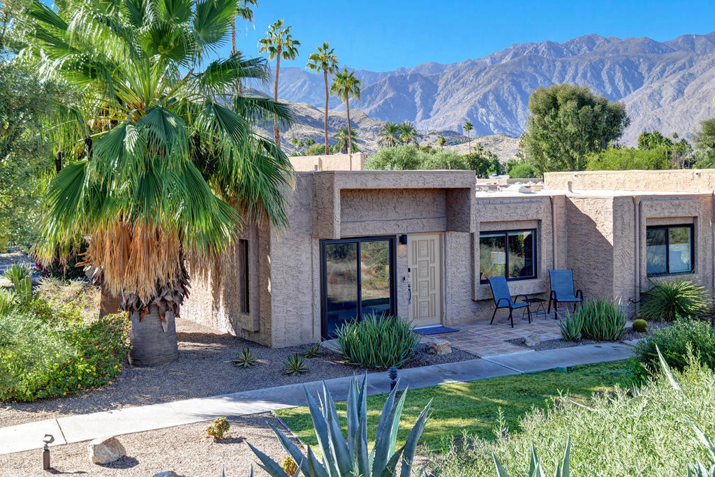 2101 Los Patos Drive