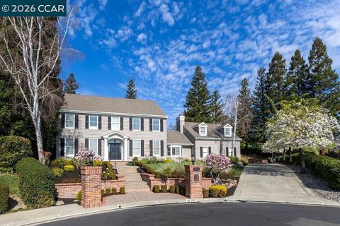 Photo of 10 10 Crownridge Dr Dr, Danville, CA 94506 (MLS # 41124339)