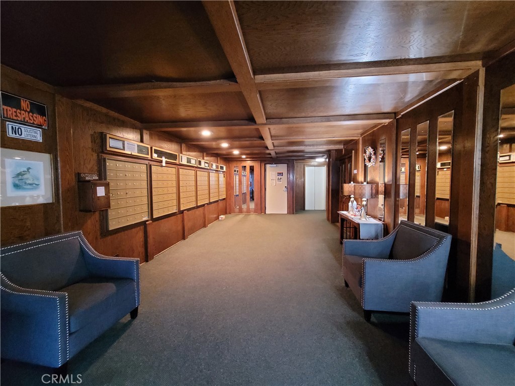 3565 Linden Avenue 306