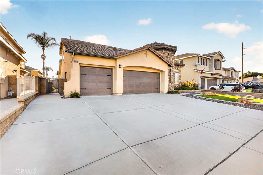 6839 Waterlily Court