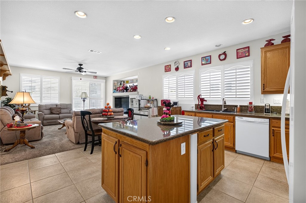 6839 Waterlily Court