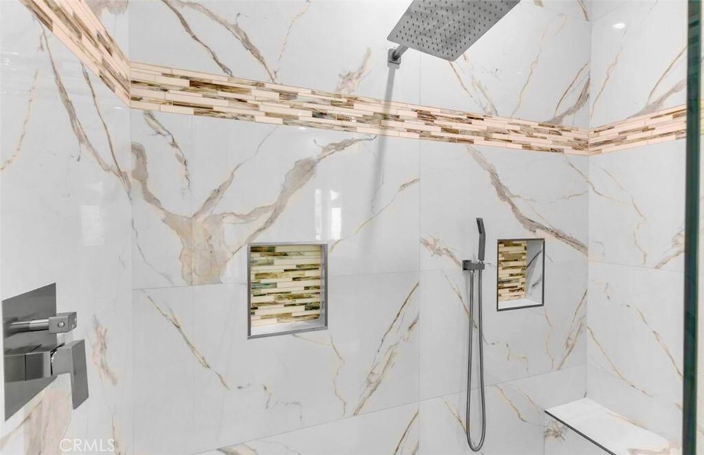 Desert Park Estates (33103) - Residential