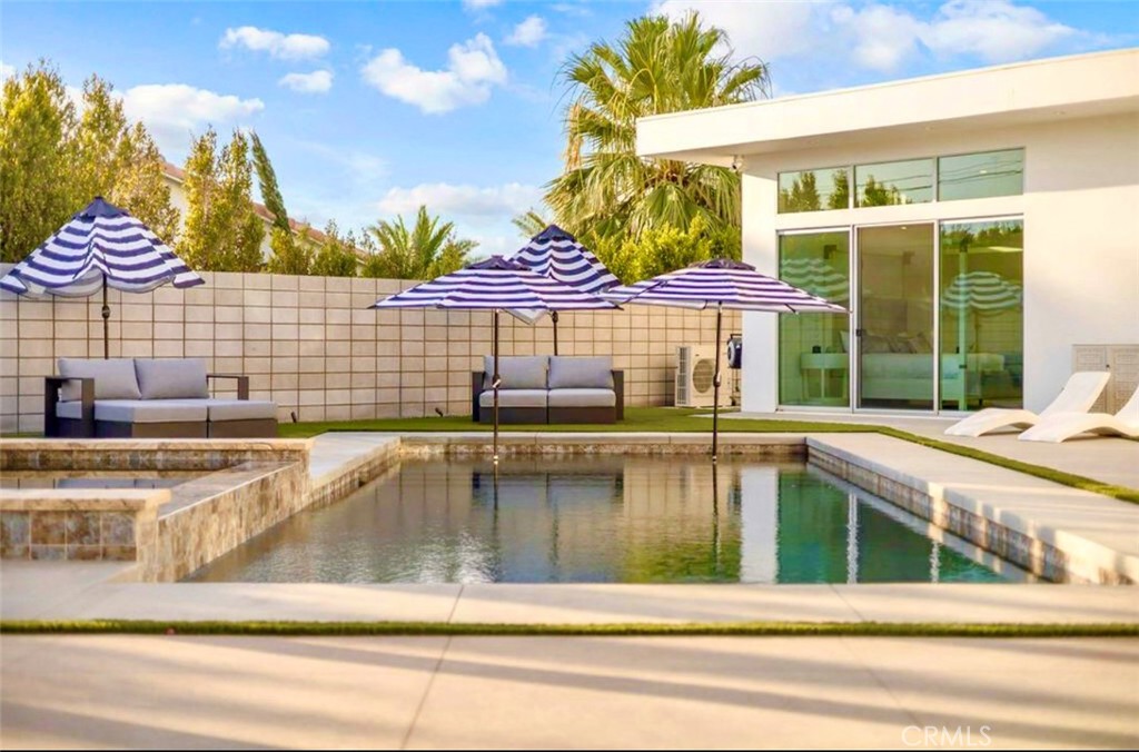 Desert Park Estates (33103) - Residential