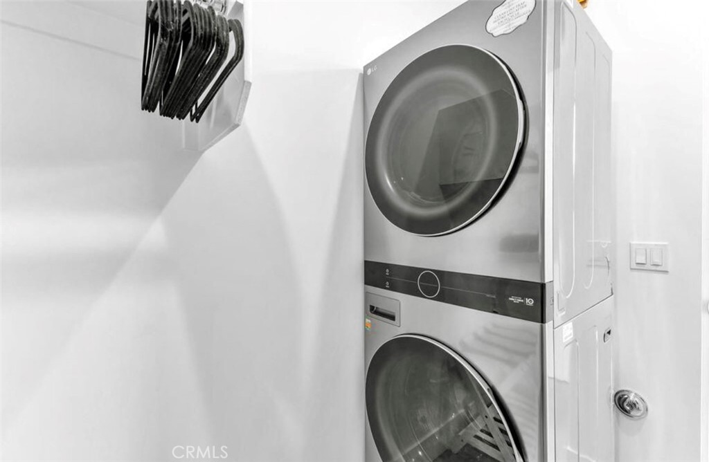 Desert Park Estates (33103) - Residential