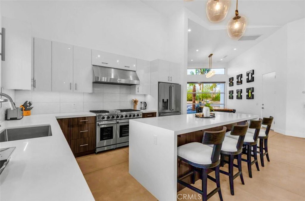 Desert Park Estates (33103) - Residential