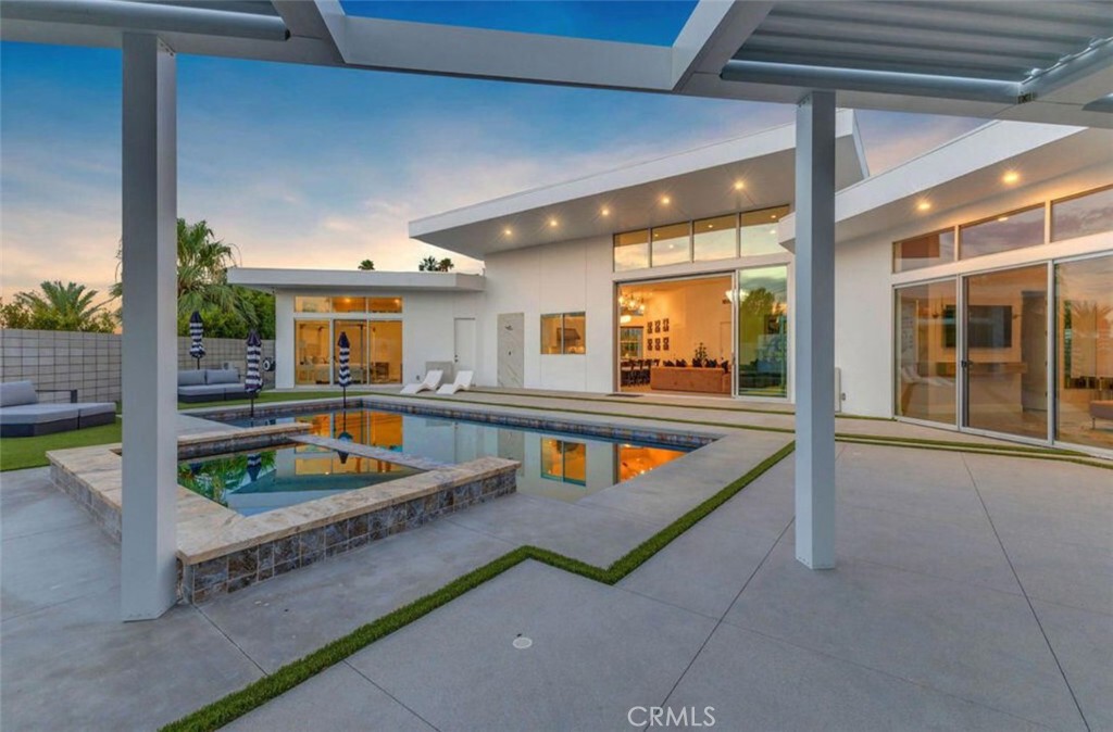 Desert Park Estates (33103) - Residential