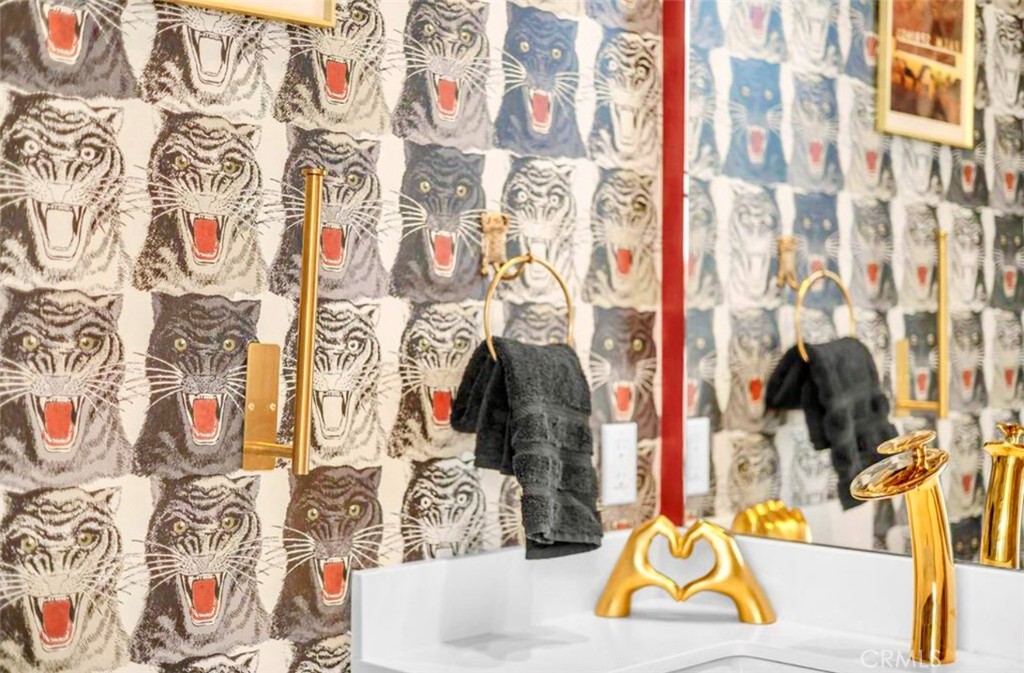 Desert Park Estates (33103) - Residential