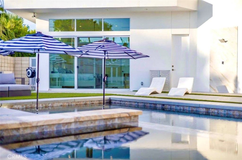 Desert Park Estates (33103) - Residential