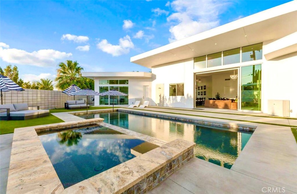 Desert Park Estates (33103) - Residential