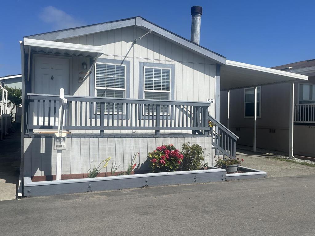 Photo 1 of 34 — 150 Kern Street 96, Salinas, CA 93905
