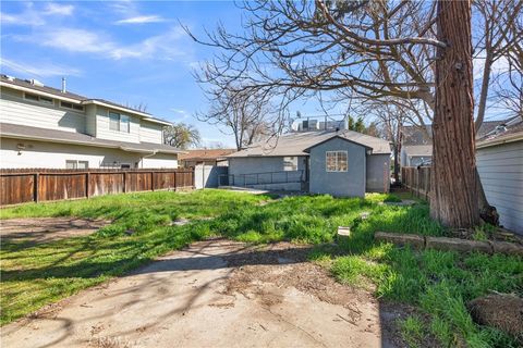 Tiny photo for 1427 Pine St, Paso Robles, CA 93446 (MLS # SC26063988)