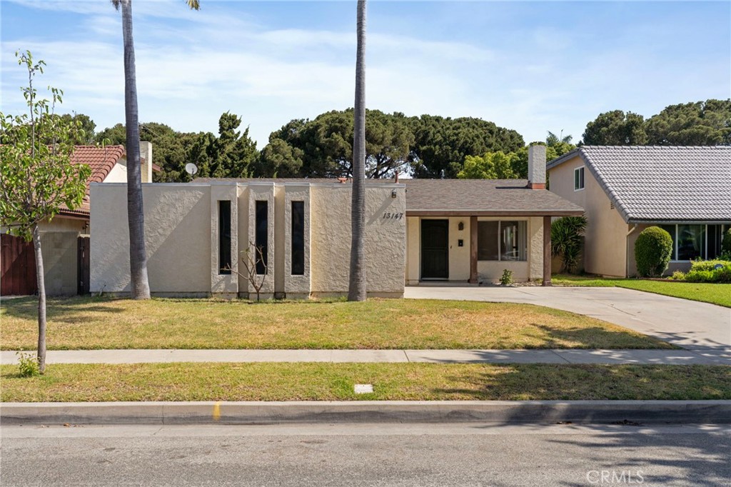 13147 Semora Place