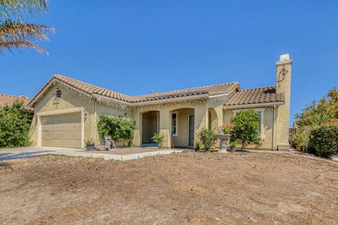 Photo of 222 Vineyard Drive, Greenfield, CA 93927 (MLS # ML82059010)