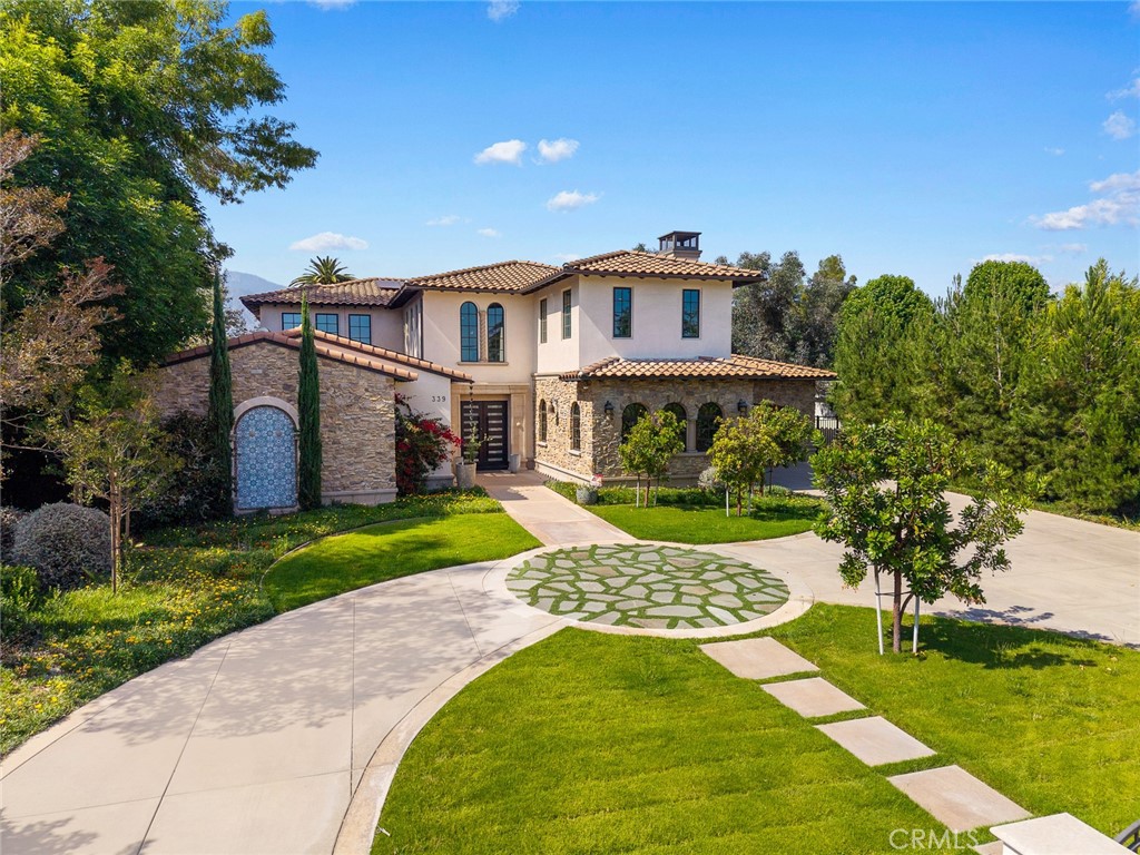 339 W Longden Avenue