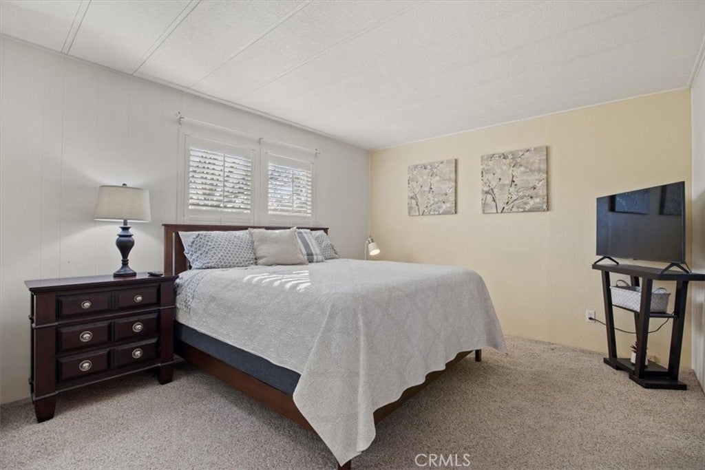 157 Oak Grove Parkway 157