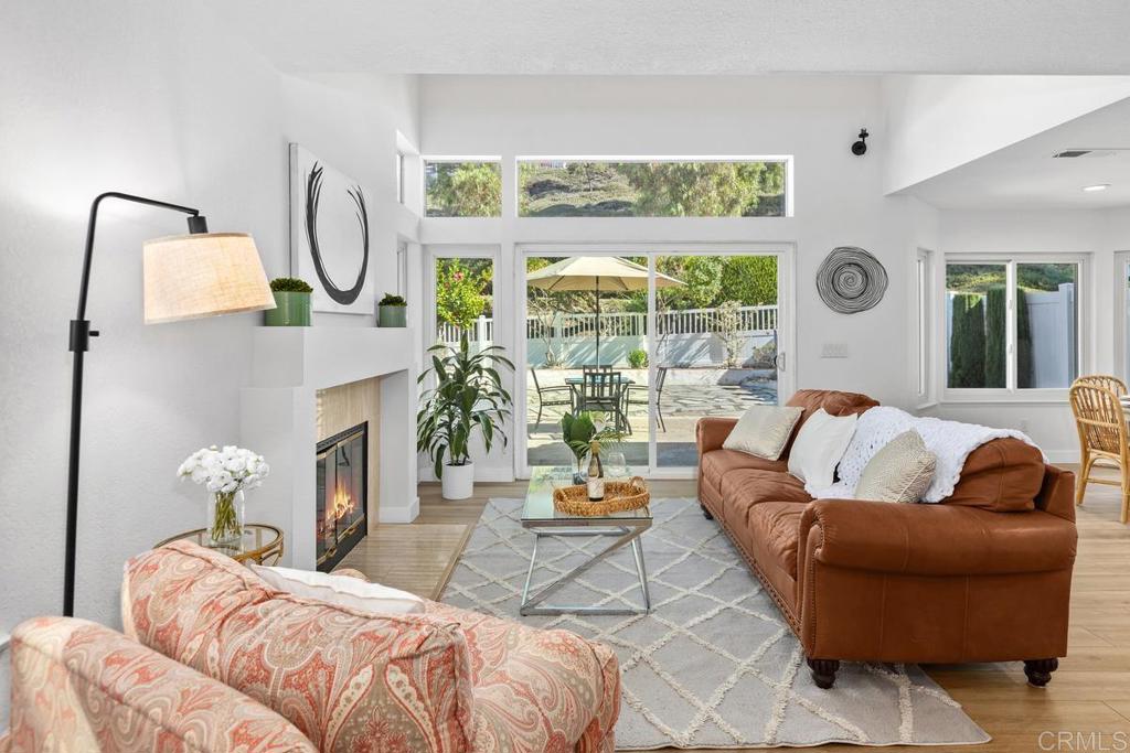 10908 Avenida Playa Veracruz