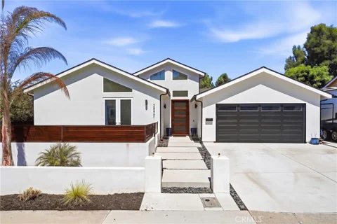 MLS: OC26158104