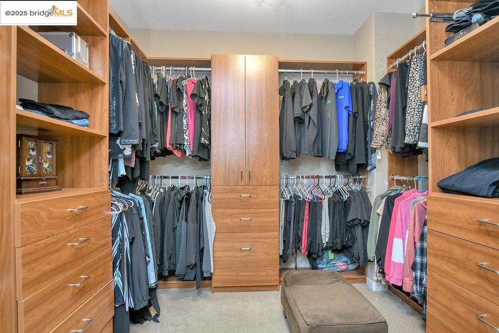 BRENTWOOD - Residential
