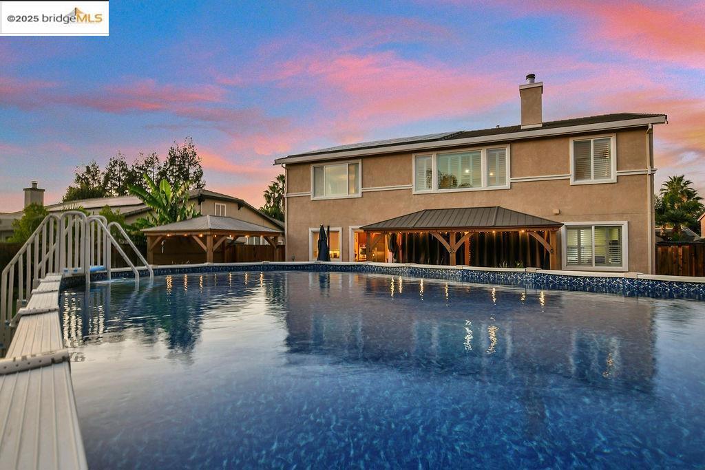 BRENTWOOD - Residential