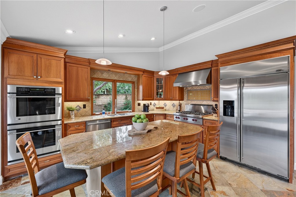 21482 Countryside Drive