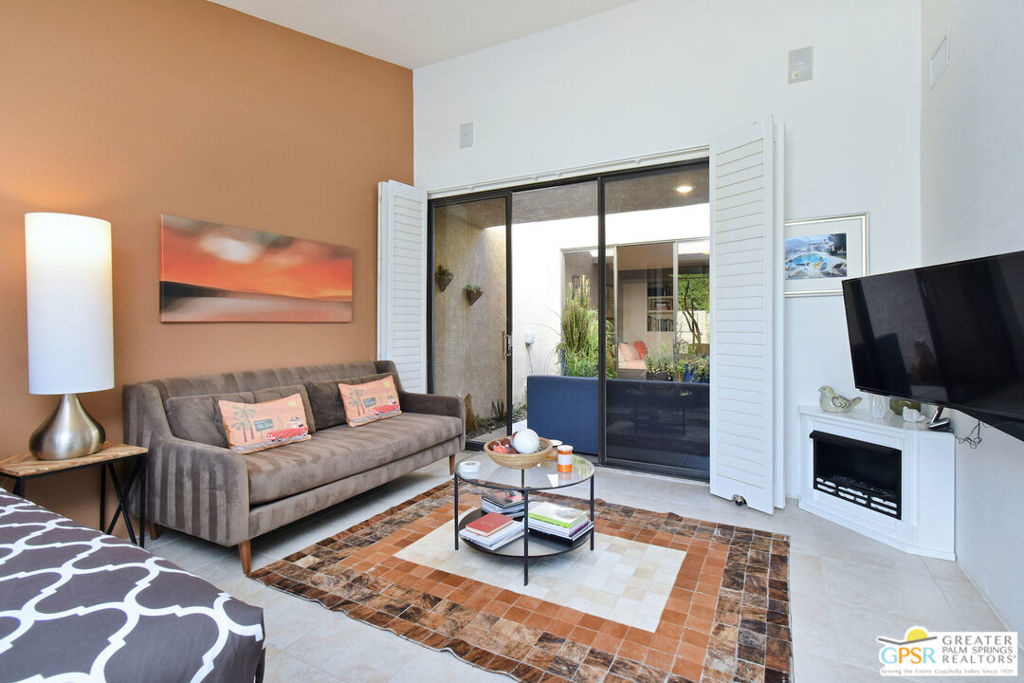 Sundance Villas - Residential