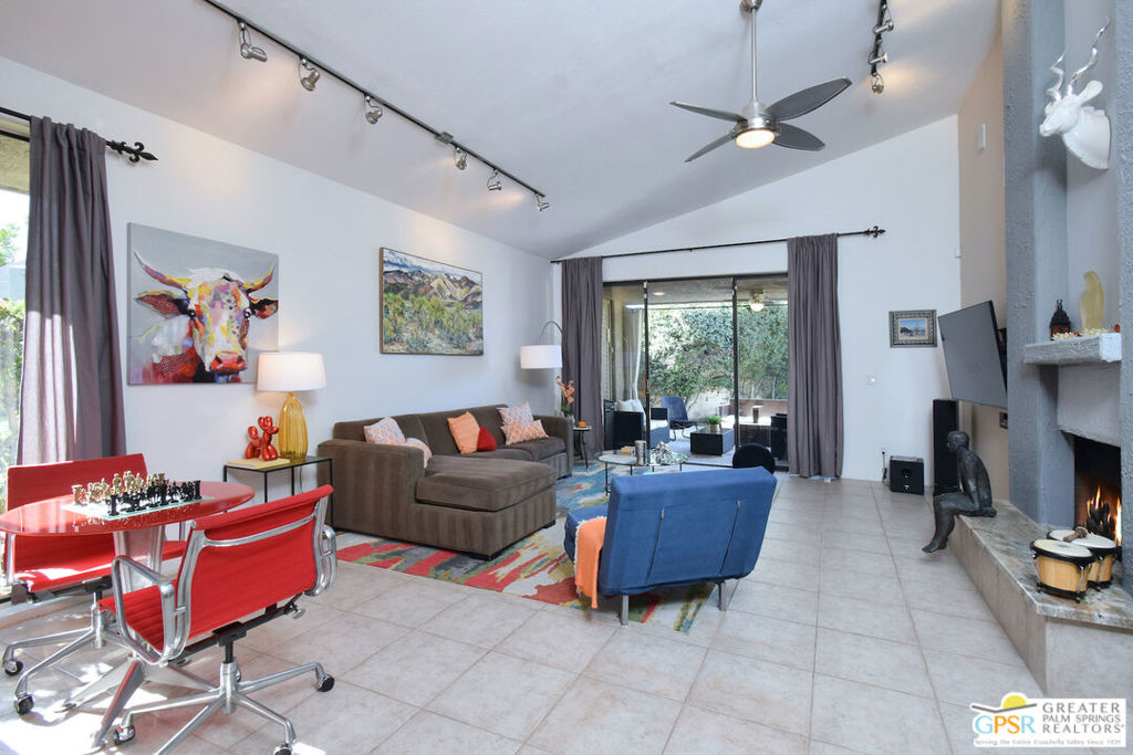 Sundance Villas - Residential