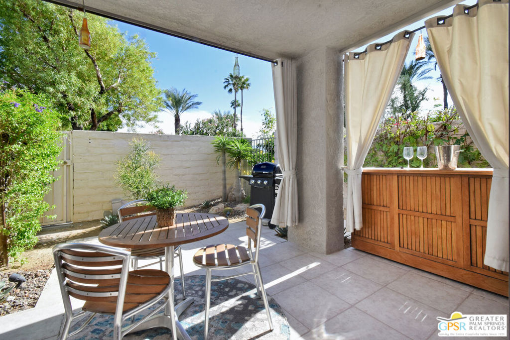 Sundance Villas - Residential