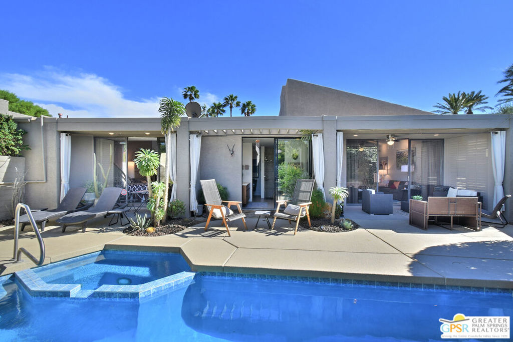 Sundance Villas - Residential