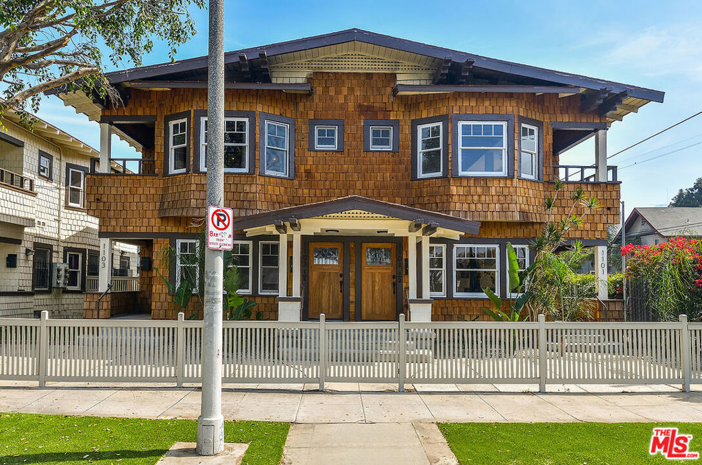 1101 W 18th Street