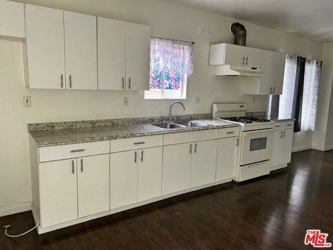 Photo of 1240 Arapahoe Street #D, Los Angeles, CA 90006 (MLS # 26838007)