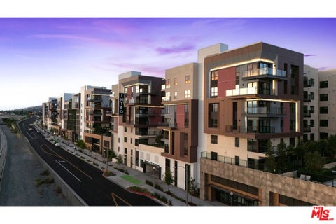 Photo of 800 N Front Street #1649, Burbank, CA 91502 (MLS # 26105520)