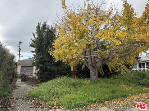 Photo of 6456 W 87th Street, Los Angeles, CA 90045 (MLS # 26638457)