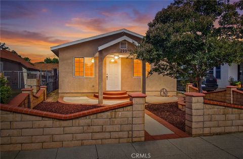 Photo of 299 N 3rd St ST, Banning, CA 92220 (MLS # IG26102788)