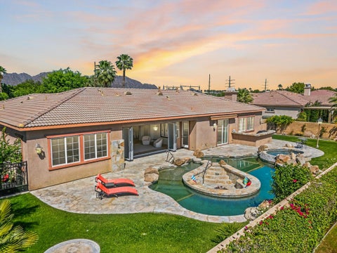 Photo of 57806 Cantata Drive, La Quinta, CA 92253 (MLS # 219150080DA)