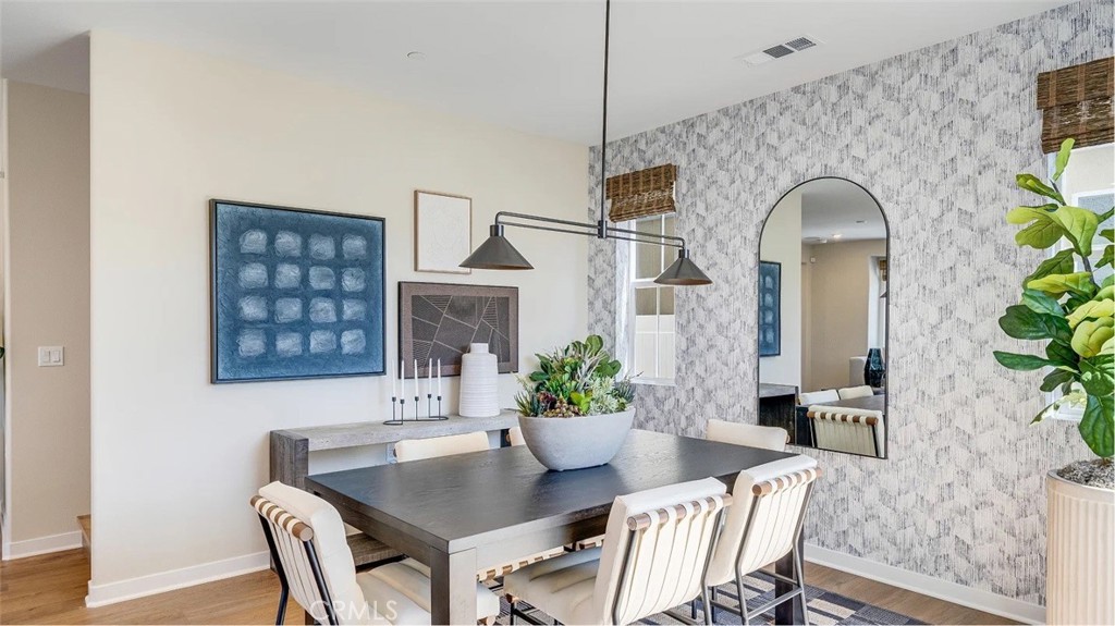 2657 E Hyde Paseo