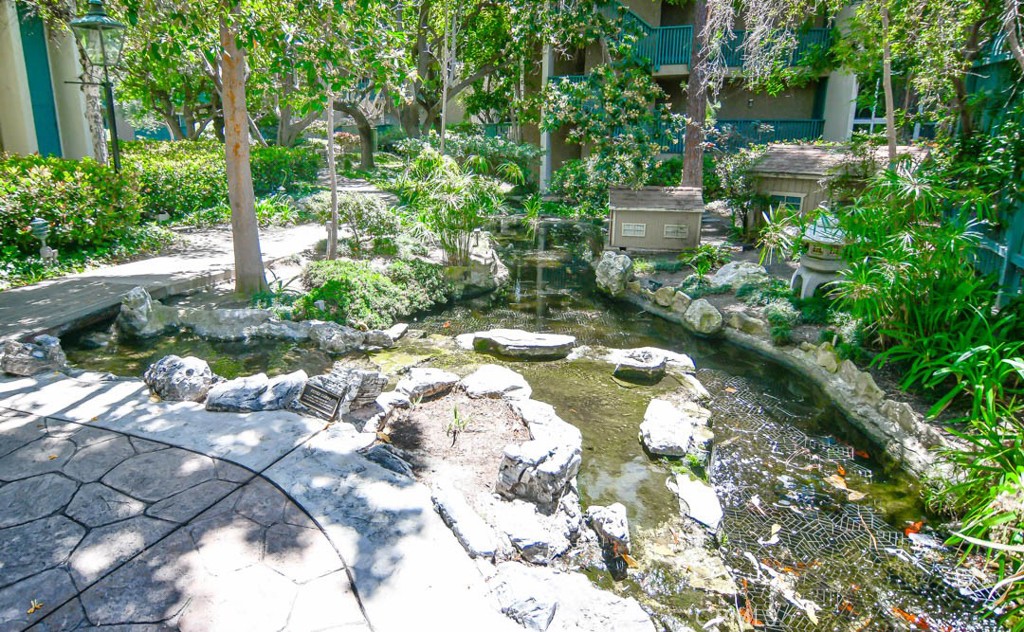 424 N Bellflower Boulevard 217