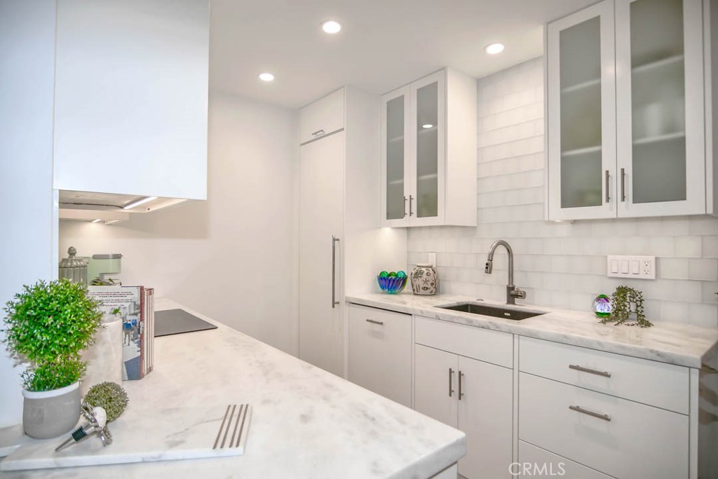 424 N Bellflower Boulevard 217