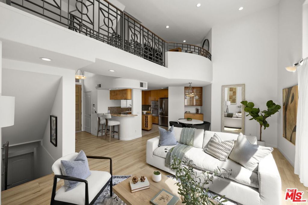 Photo of 1247 23rd Street #C, Santa Monica, CA 90404 (MLS # 25595795)