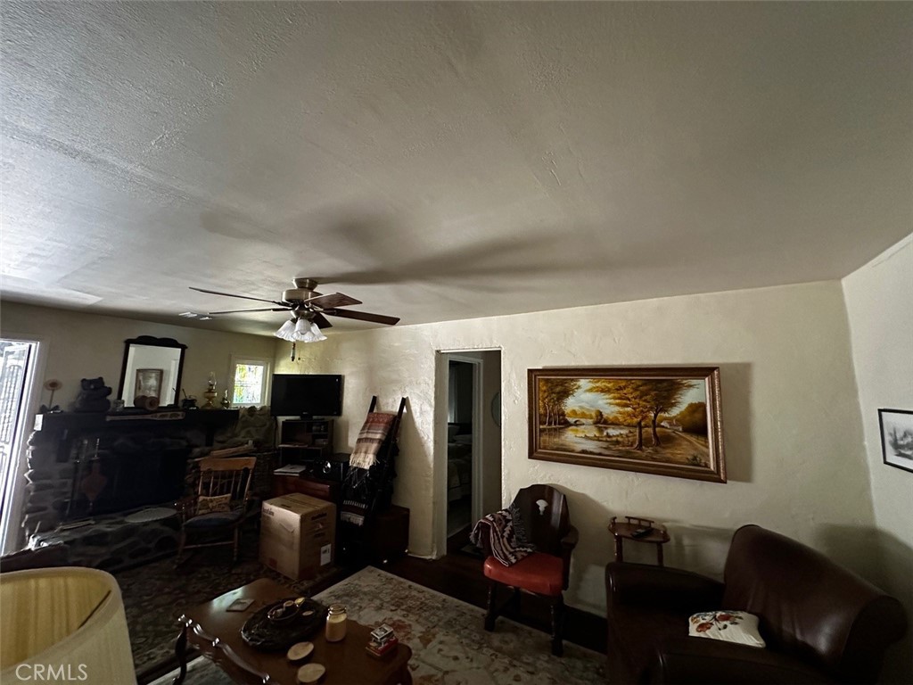 40914 Oak Drive