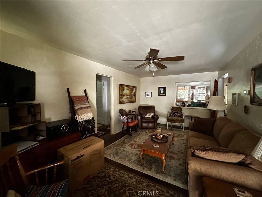 40914 Oak Drive