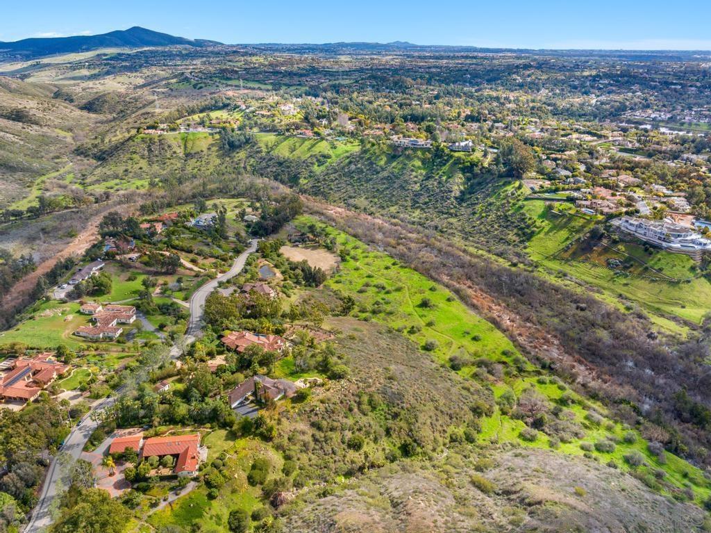 Rancho Santa Fe - Residential