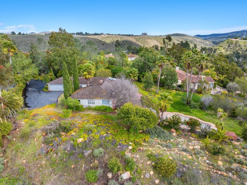 Rancho Santa Fe - Residential
