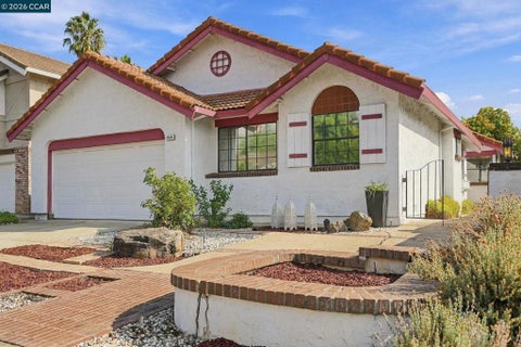 Photo of 1416 Garaventa Ct CT, Concord, CA 94521 (MLS # 41152290)