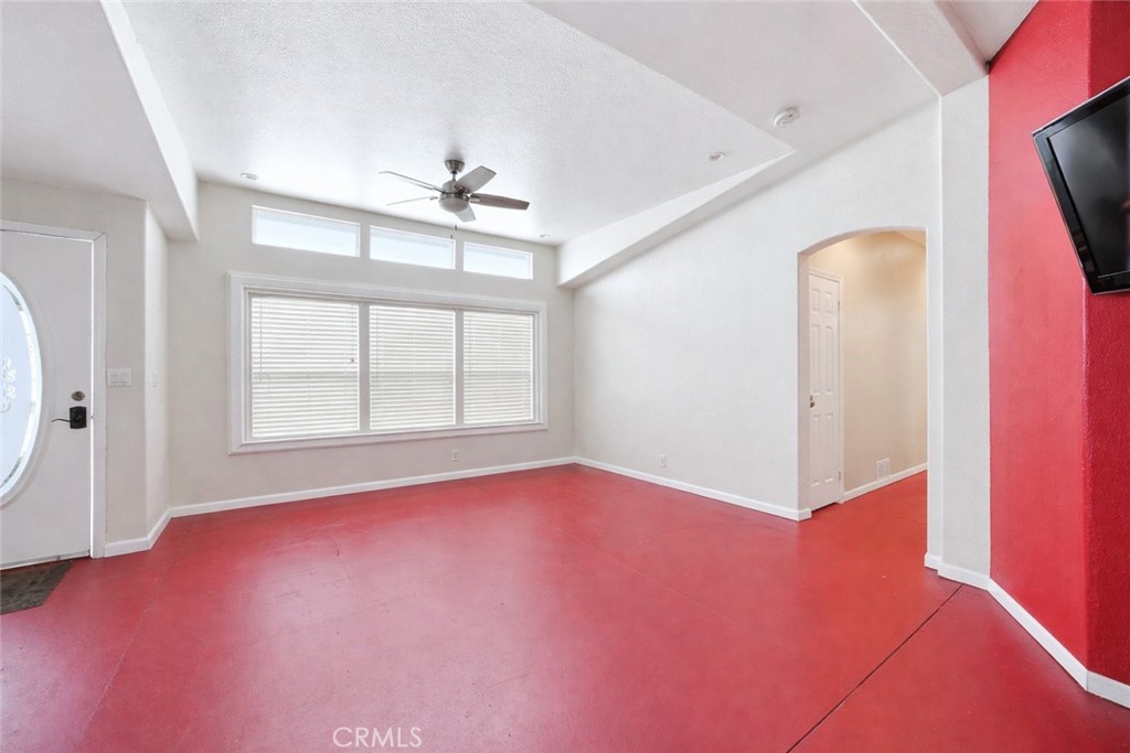 1630 W Covina Boulevard 7