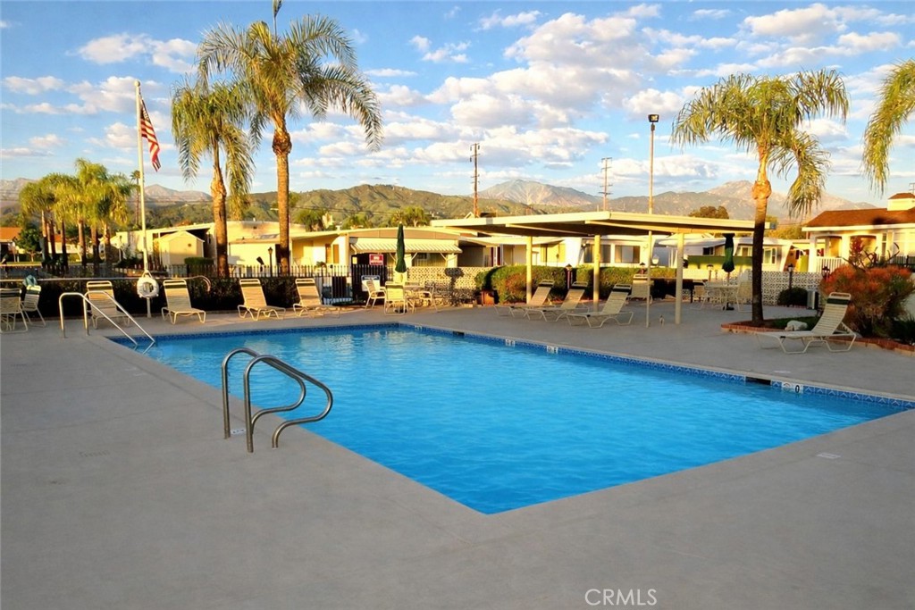 1630 W Covina Boulevard 7