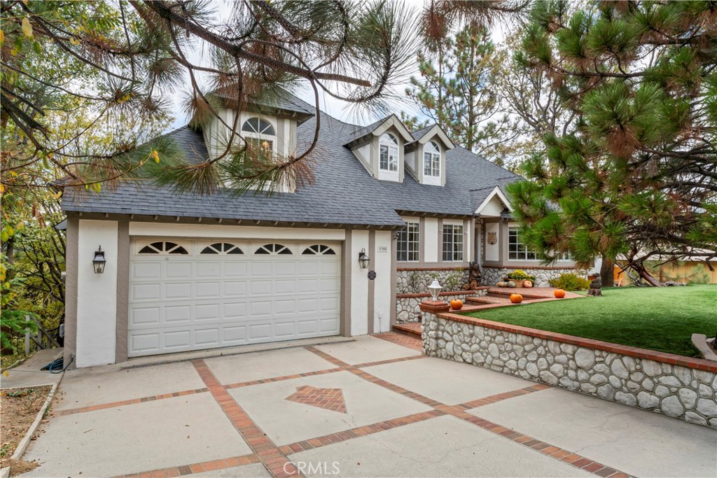 Arrowhead Woods (AWHW) - Residential