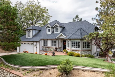 1388 Yellowstone Dr, Lake Arrowhead, CA 92352 - #: IG25237786